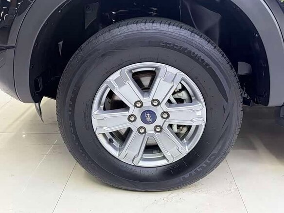 2023 Ford Ranger T6.2, чёрный - вид 13