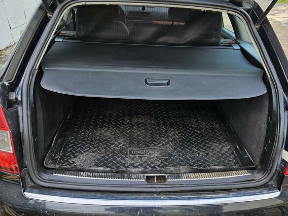 2002 Audi A4 II (B6), чёрный, 530000 рублей - вид 14