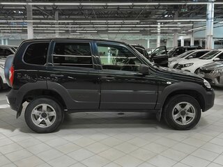 2019 Chevrolet Niva I Рестайлинг, синий, 770000 рублей, вид 3