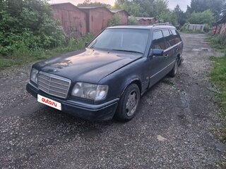 1995 Mercedes-Benz E-Класс 220 I (W124), синий, 300000 рублей, вид 1