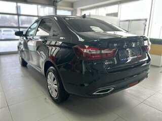 2026 Lada (ВАЗ) Vesta I Рестайлинг (NG), чёрный, 1685000 рублей, вид 4