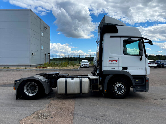 2017 Mercedes-Benz Actros, белый - вид 7