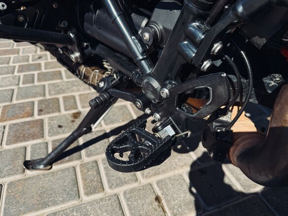 2018 BMW R Nine T Scrambler, серебристый, 1150000 рублей - вид 5