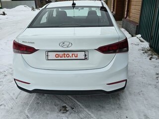 2018 Hyundai Solaris II, белый, 1000000 рублей, вид 3