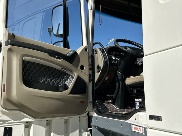 2008 DAF XF 105, белый, 3900000 рублей - вид 4