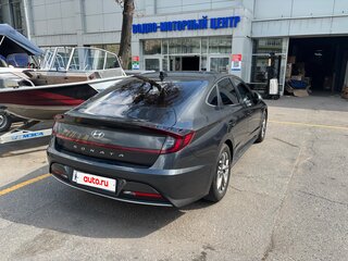 2021 Hyundai Sonata VIII (DN8), серый, 1950000 рублей, вид 4