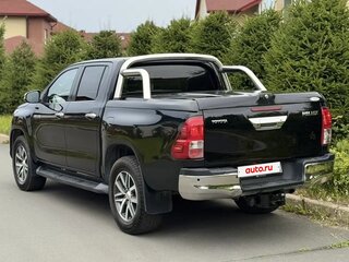 2015 Toyota Hilux VIII, чёрный, 2850000 рублей, вид 3