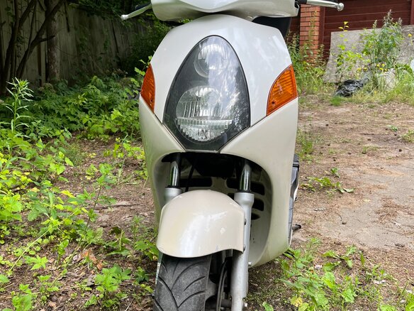 2004 Honda SH, белый, 150000 рублей