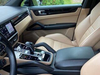 2018 Porsche Cayenne III, коричневый, 4680000 рублей, вид 1