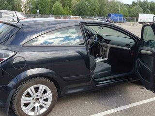 2008 Opel Astra GTC H Рестайлинг, чёрный, 650000 рублей, вид 4