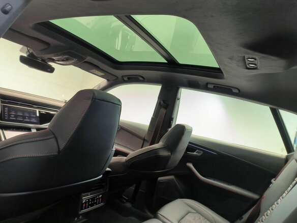 2025 Audi RS Q8 Performance I Рестайлинг, чёрный, 22250000 рублей - вид 25
