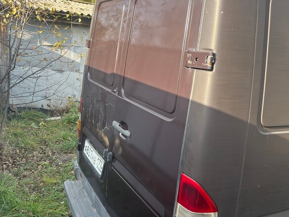 2002 Mercedes-Benz Sprinter, коричневый, 880000 рублей - вид 14