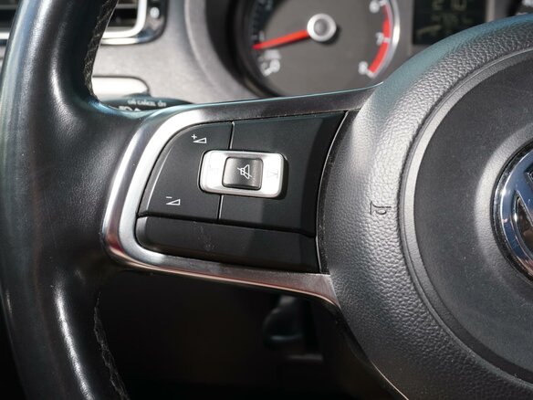 2019 Volkswagen Polo V Рестайлинг, серый - вид 12