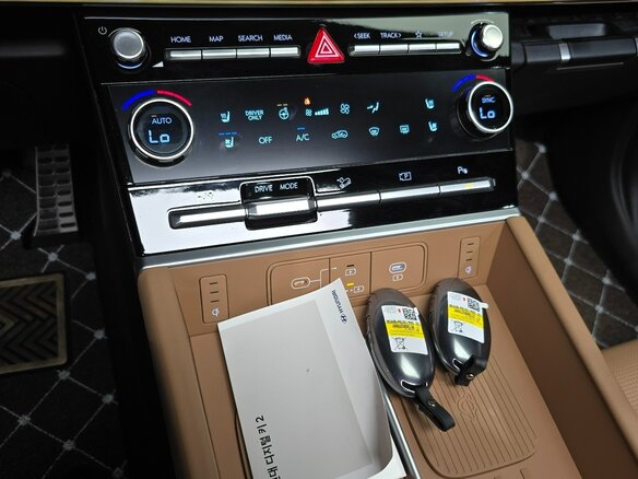 2025 Hyundai Santa Fe V (MX5), серый, 5100000 рублей - вид 10