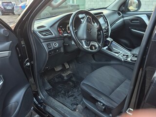 2018 Mitsubishi Pajero Sport III, чёрный, 2800000 рублей, вид 5