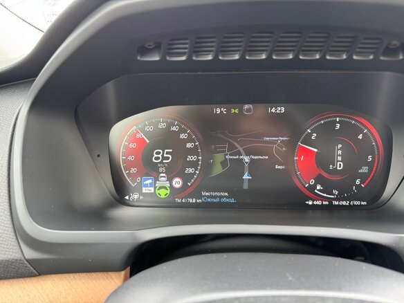 2015 Volvo XC90 II, чёрный, 3500000 рублей - вид 19