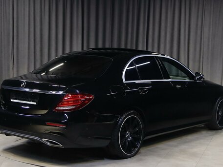 2016 Mercedes-Benz E-Класс 200 V (W213, S213, C238), чёрный, 2149000 рублей, вид 2