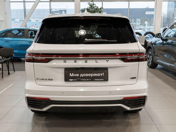 2026 Geely Monjaro I Рестайлинг, белый, 4954990 рублей - вид 3