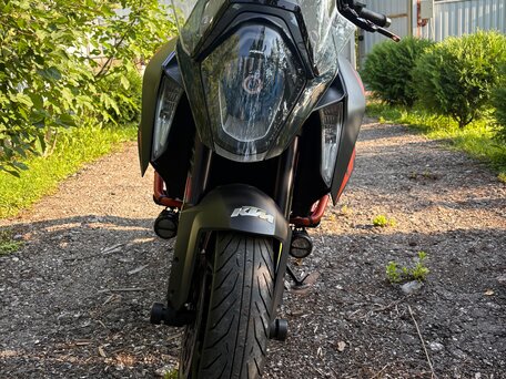 2017 KTM 1290 Super Duke GT, серый, 810000 рублей, вид 3