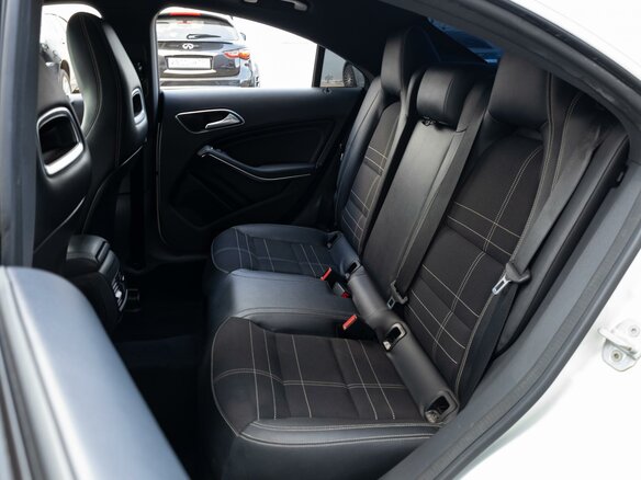 2014 Mercedes-Benz CLA 200 I (C117, X117), белый, 1535000 рублей - вид 19