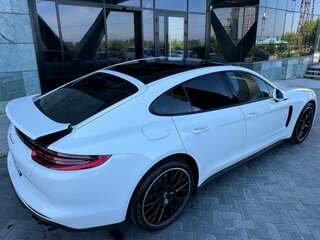 2020 Porsche Panamera 4 II, белый, 10200000 рублей, вид 3