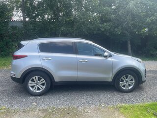 2018 Kia Sportage IV, серый, 1950000 рублей, вид 4