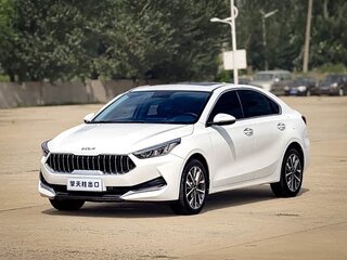 2022 Kia K3 II (China Market), белый, 1260000 рублей, вид 1