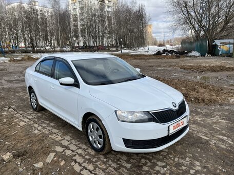 2019 Skoda Rapid I Рестайлинг, белый, 745000 рублей, вид 2