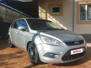 2009 Ford Focus II Рестайлинг, серебристый, 580000 рублей, вид 1