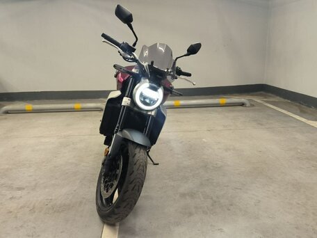 2019 Honda CB 1000R, красный, 845000 рублей, вид 2