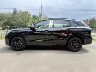 2026 Volkswagen Tiguan L Pro III (China Market), чёрный, 4700000 рублей, вид 3