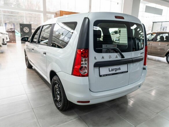 2026 Lada (ВАЗ) Largus I Рестайлинг, белый - вид 35