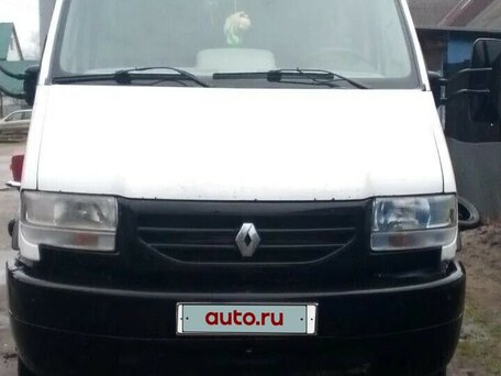 2004 Renault Mascott, белый, 1050000 рублей, вид 2
