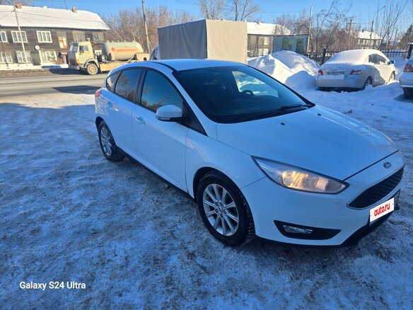2018 Ford Focus III Рестайлинг, белый, 1180000 рублей - вид 1