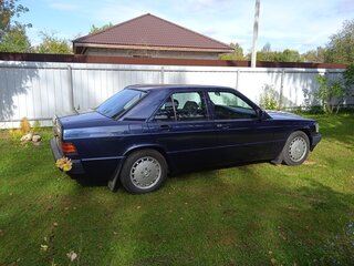 1986 Mercedes-Benz 190 (W201), синий, 1999000 рублей, вид 4