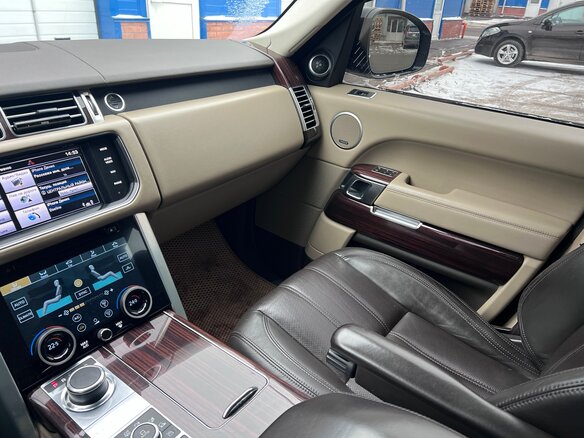 2013 Land Rover Range Rover IV, золотистый, 3400000 рублей - вид 8