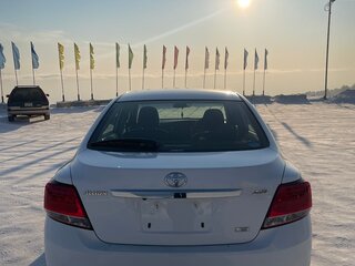 2017 Toyota Allion II Рестайлинг 2, белый, 1950000 рублей, вид 4
