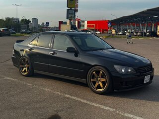1999 Toyota Altezza, чёрный, 700000 рублей, вид 2