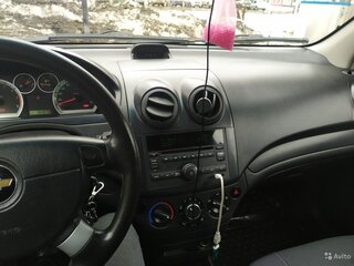 2011 Chevrolet Aveo I Рестайлинг, серебристый, 580000 рублей, вид 5