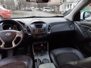 2015 Hyundai ix35 I Рестайлинг, белый, 1300000 рублей, вид 4