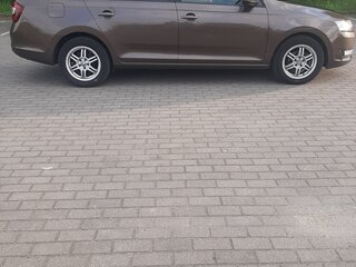 2017 Skoda Rapid I, коричневый, 900000 рублей, вид 2