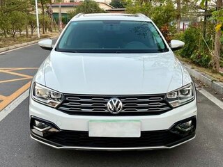2021 Volkswagen C-Trek, белый, 1450000 рублей, вид 2