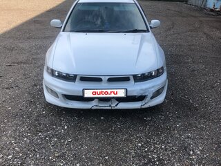 2000 Mitsubishi Galant VIII Рестайлинг, белый, 350000 рублей, вид 2