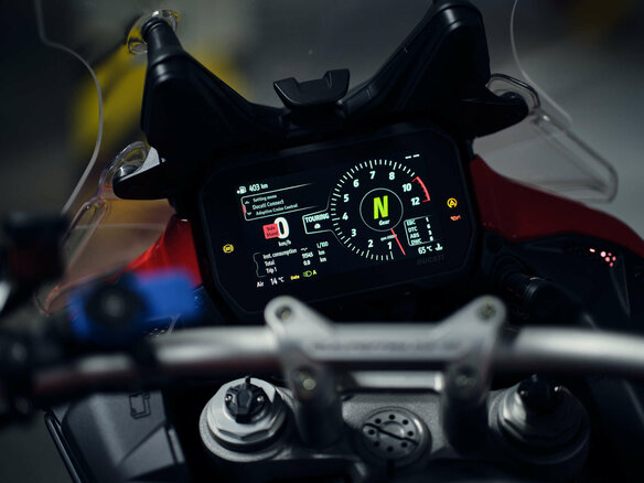 2024 Ducati Multistrada V4, красный, 3400000 рублей - вид 5