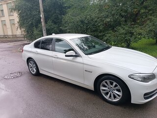 2015 BMW 5 серии 520i VI (F10/F11/F07) Рестайлинг, белый, 1950000 рублей, вид 4