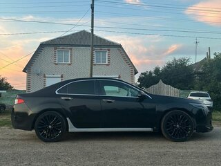 2008 Honda Accord VIII, чёрный, 700000 рублей, вид 3