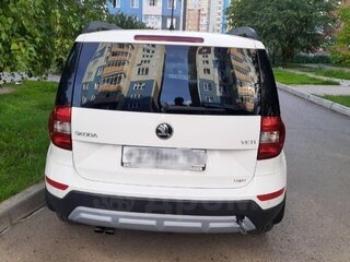 2014 Skoda Yeti I Рестайлинг, белый, 1500000 рублей, вид 3