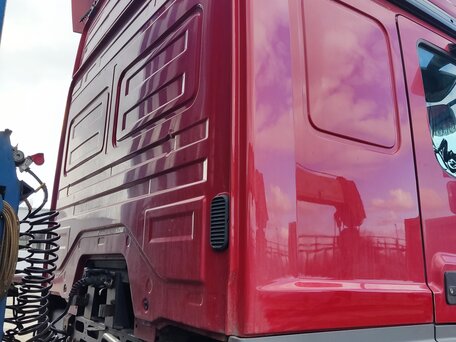 2012 Mercedes-Benz Axor, красный, 2550000 рублей, вид 2