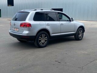 2002 Volkswagen Touareg I, серый, 780000 рублей, вид 3