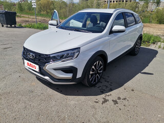 2024 Lada (ВАЗ) Vesta SW Cross I Рестайлинг (NG), белый, 1800000 рублей, вид 2
